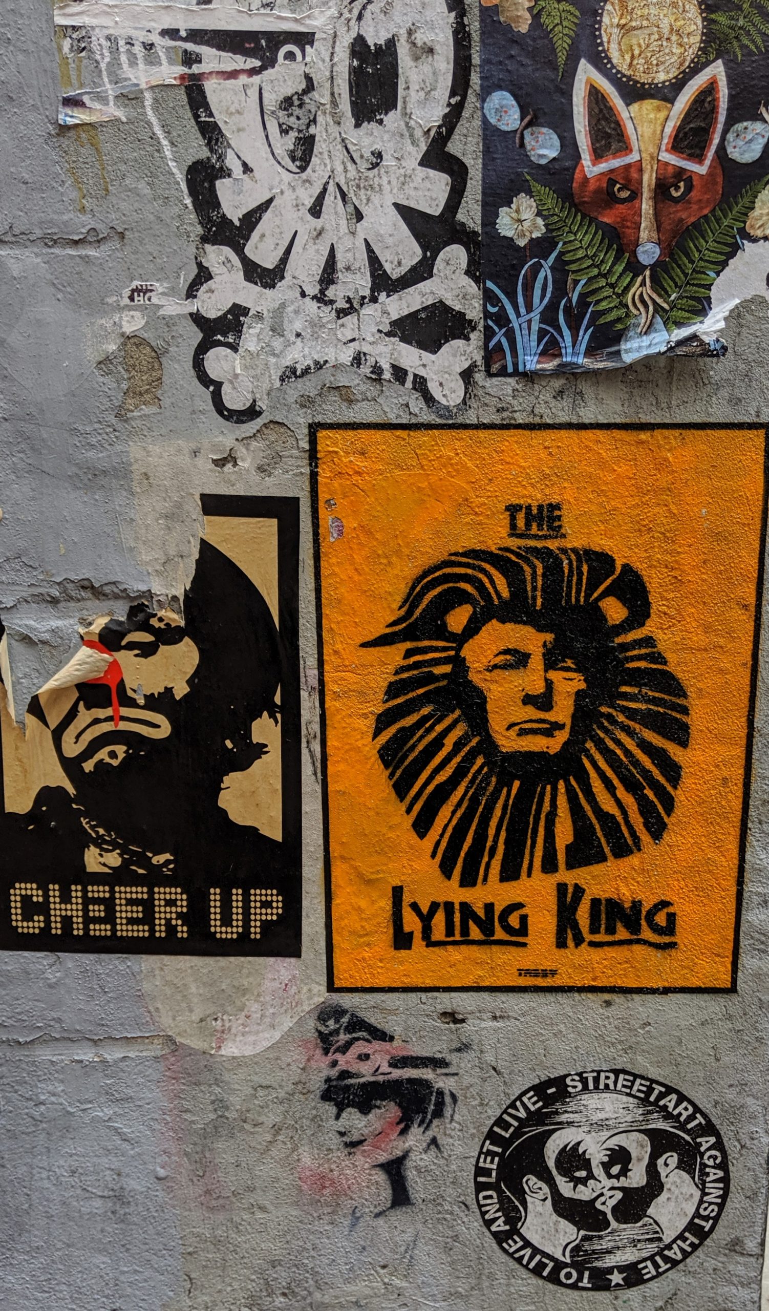 Street art of Donald Trump as a lion.